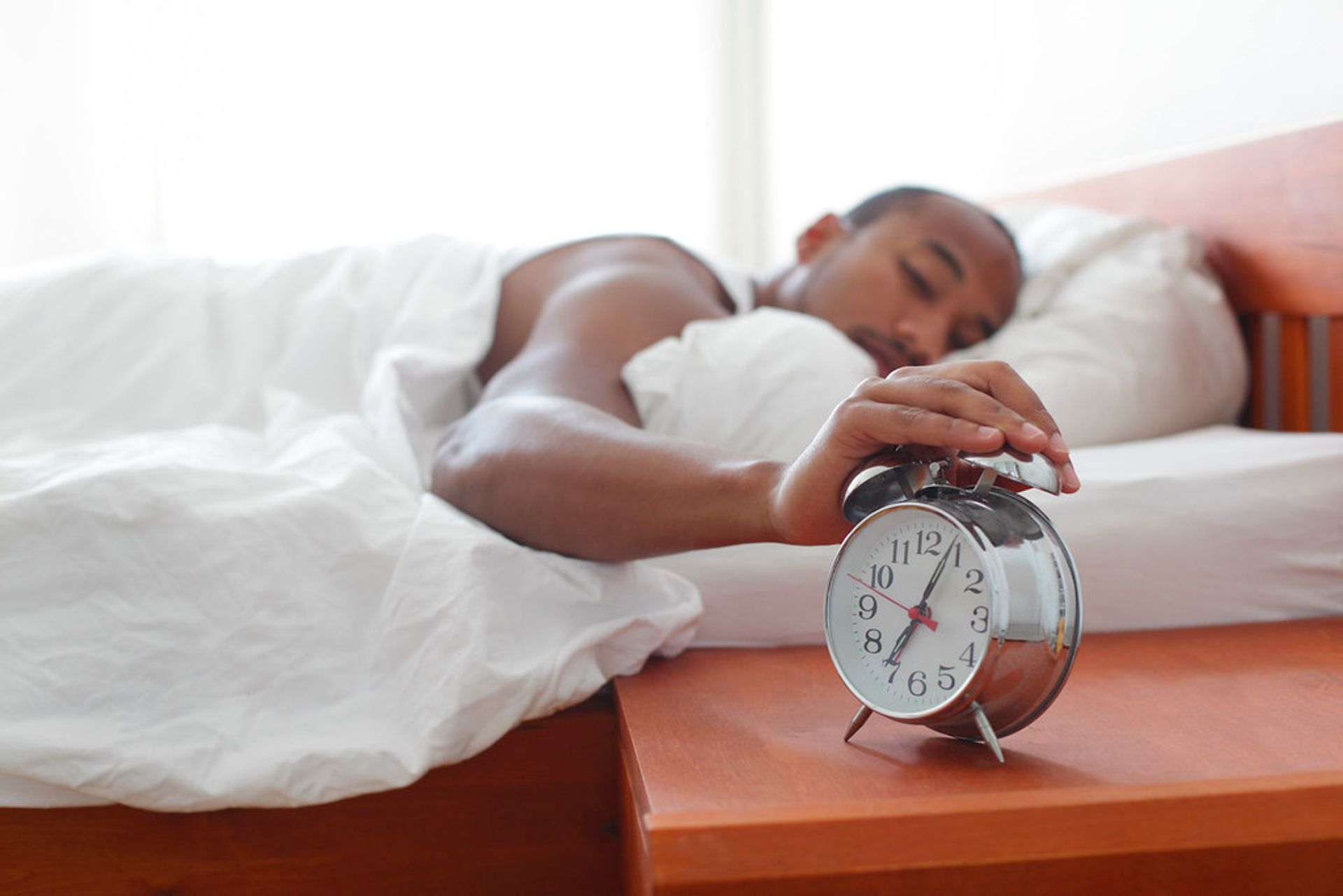 Helpt magnesiumolie voor betere slaap?