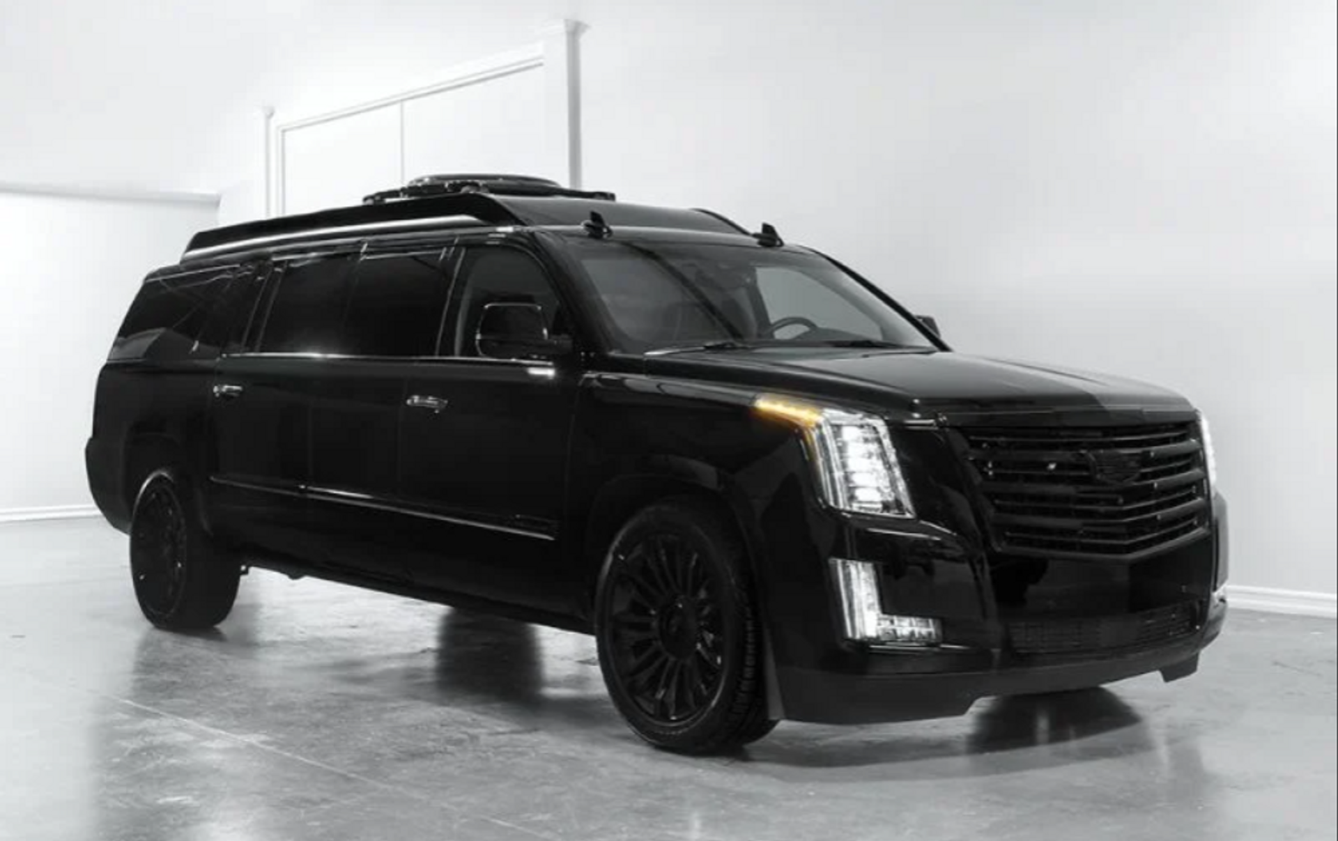luxe SUV