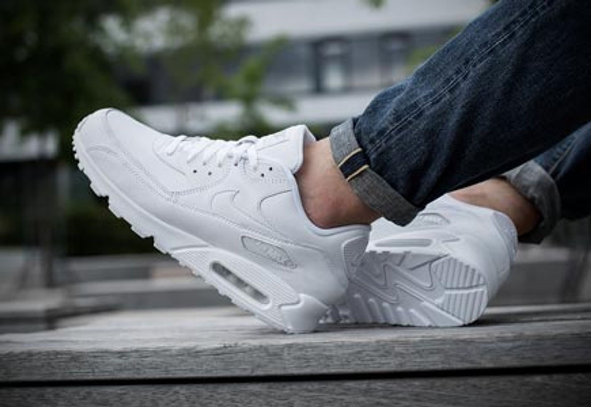 Аиры мужские. Nike Air Max 90. Nike Air Max 90 белые мужские. Найк Эйр Макс 90 белые. Nike Air Max 90 Leather White.