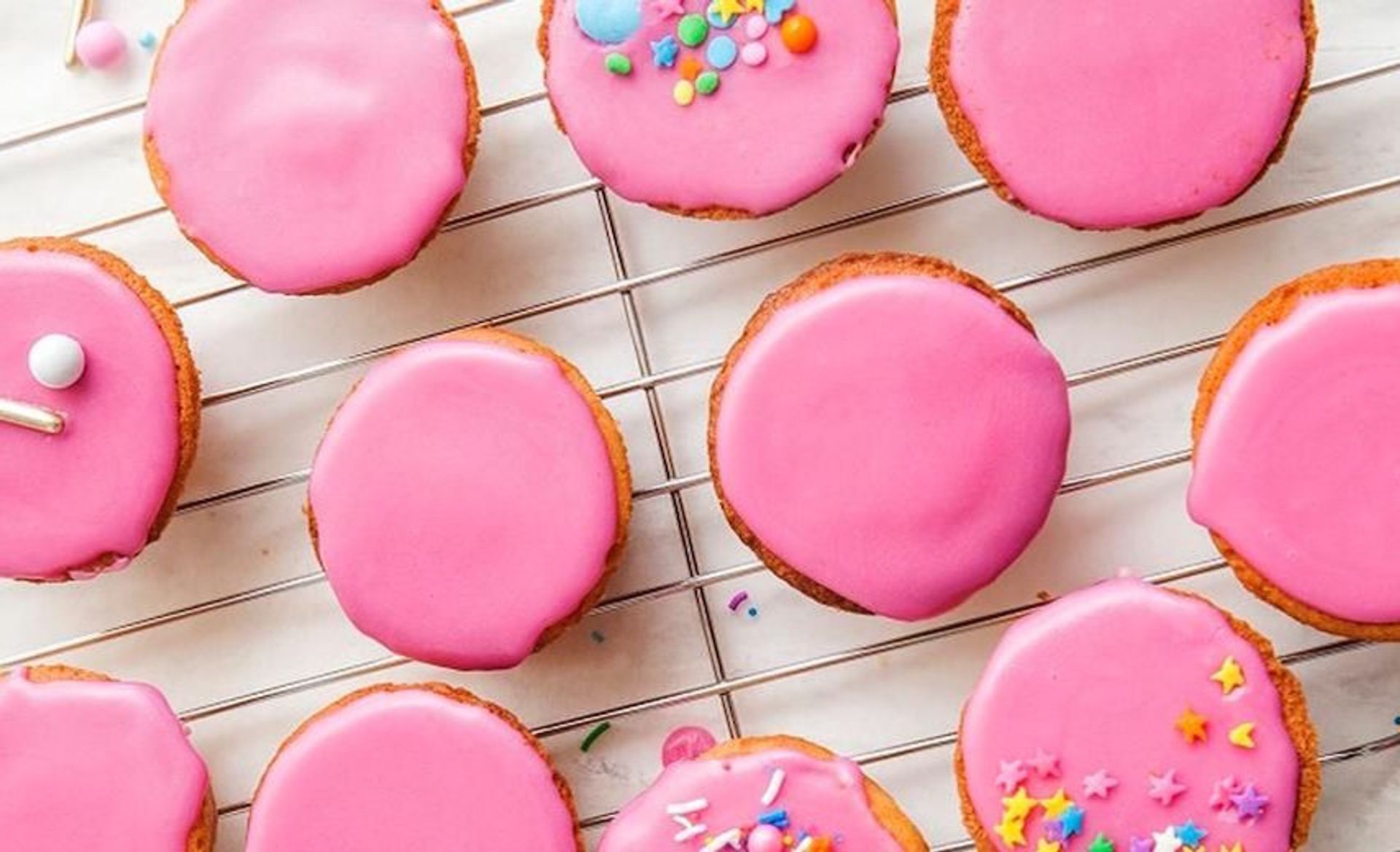 glazuur-roze-koeken