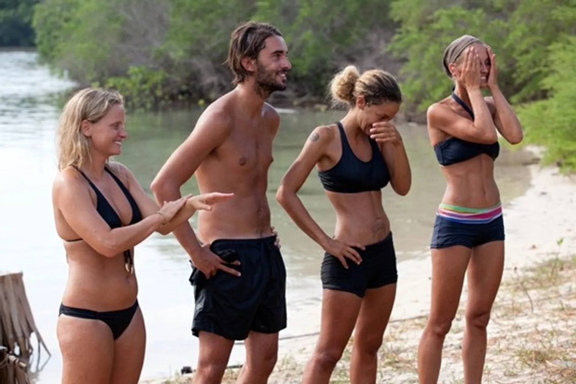 What?! Dit smokkelen kandidaten mee naar Expeditie Robinson