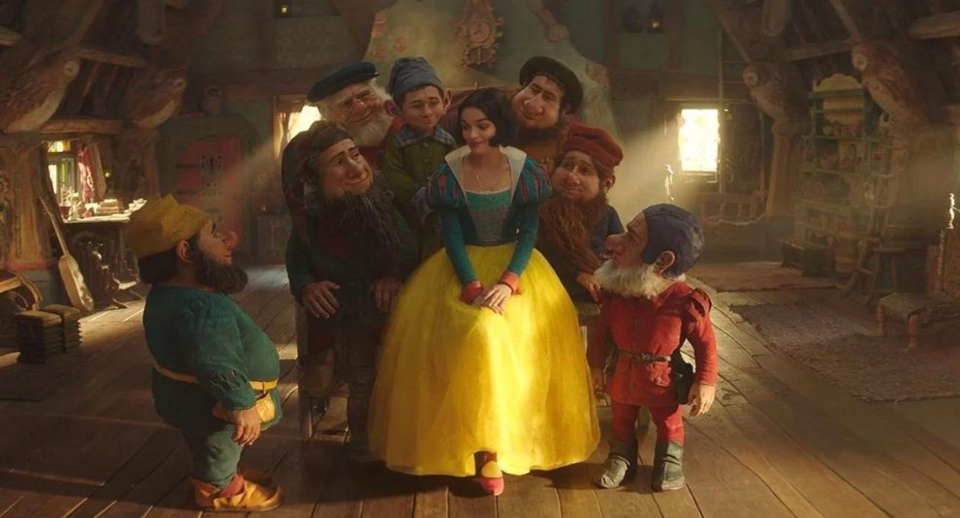 trailer disneys snow white